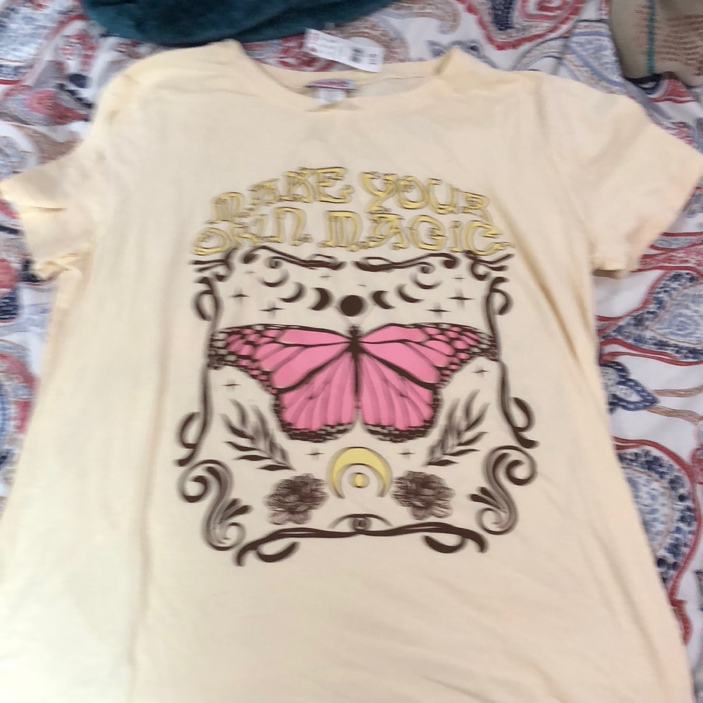 NWT Make Your Own Magic T-Shirt
